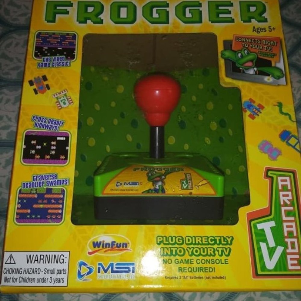 NIB FROGGER TV ARCADE PLUG AND PLAY INTO TV NO GAME CONSOLE REQUIRED AGES 5+